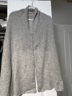 NWOT 27 Miles Malibu Grey Heather 100% Cashmere Poncho/Shawl One Size
